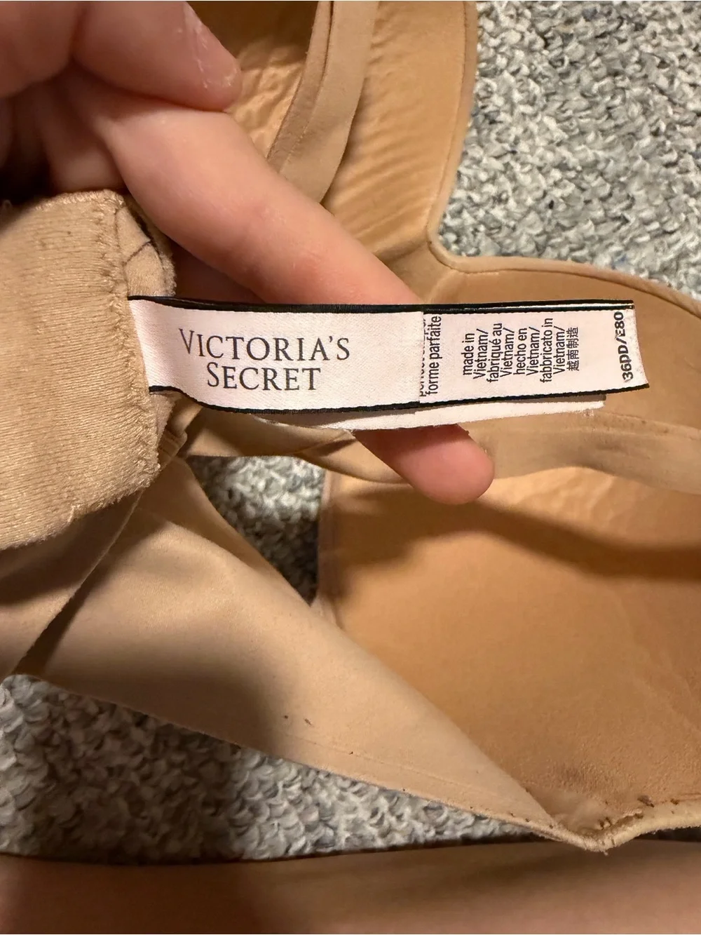 Victoria's Secret Smooth Nude T-Shirt Bra in Tan